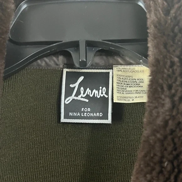 Vintage Nina Leonard brown Cardigan with Chocolate faux fur Collar. - Picture 3 of 10